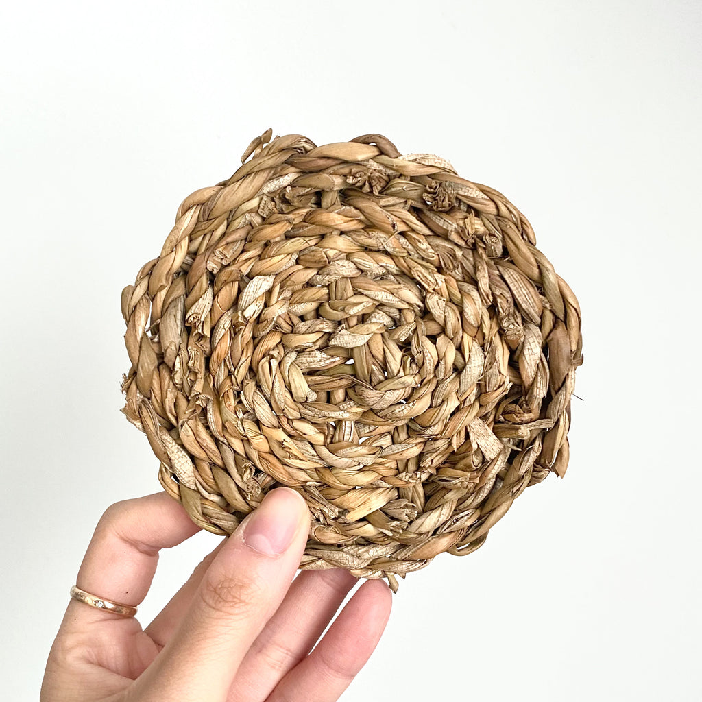 Natural Woven Seagrass round Mat